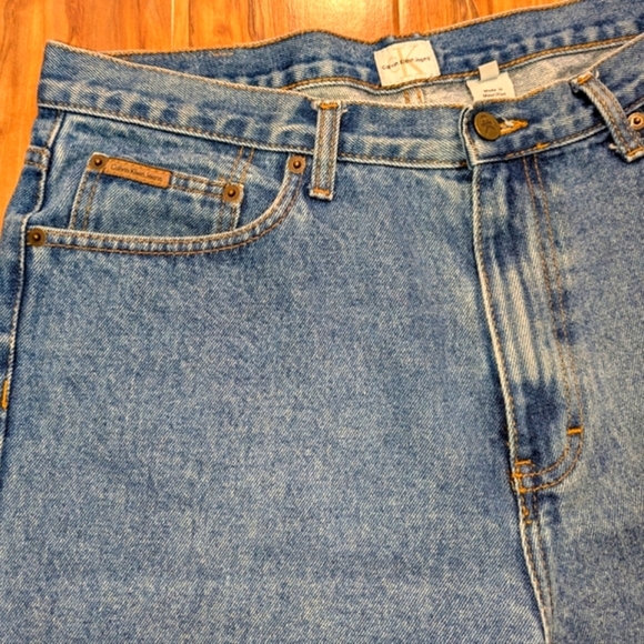 Calvin Klein Jeans Bermuda Shorts Denim Dad Jorts Baggy Size 34 Unisex Fit 8.5" - Picture 2 of 5